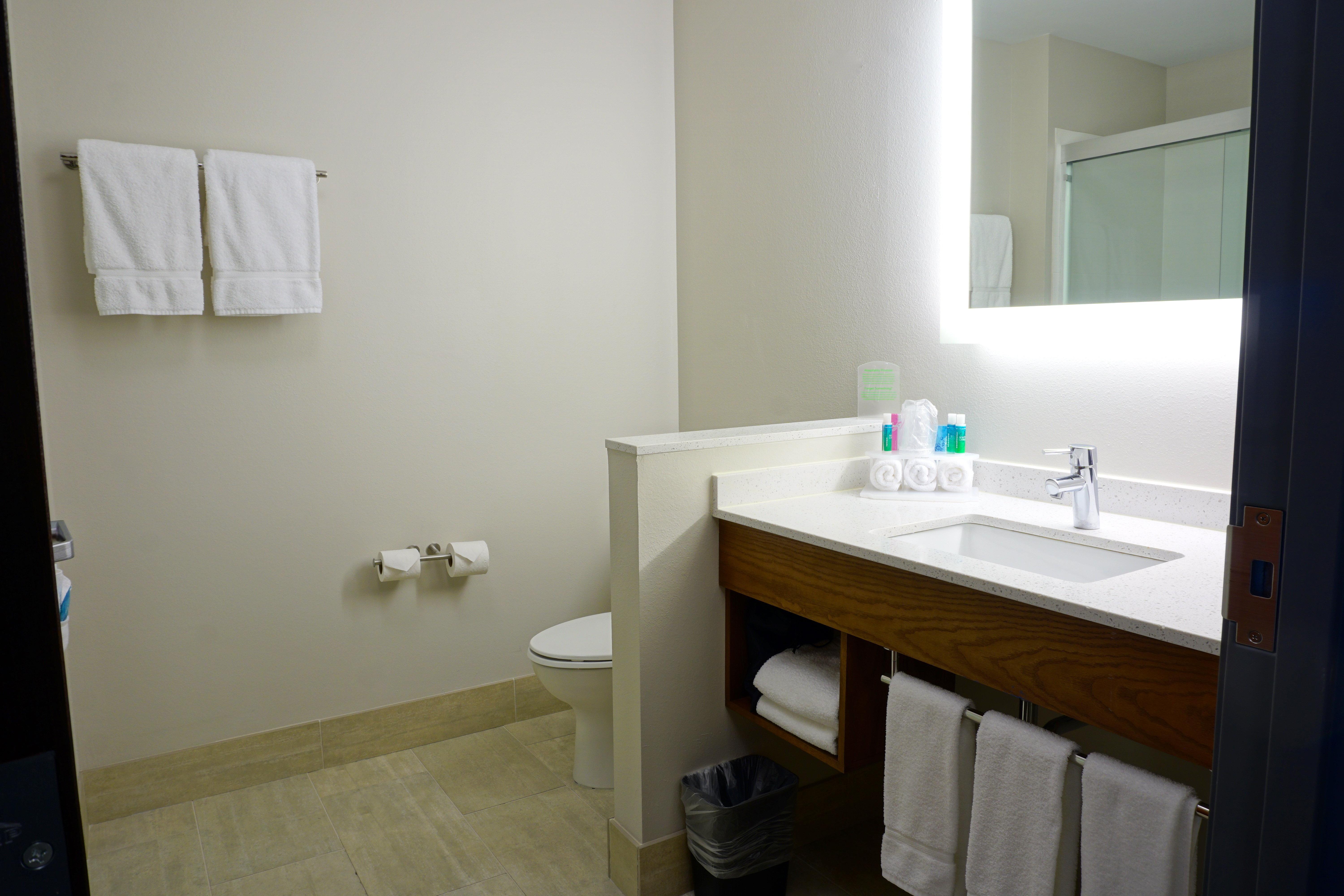 Holiday Inn Express & Suites Omaha - Millard Area By Ihg Εξωτερικό φωτογραφία